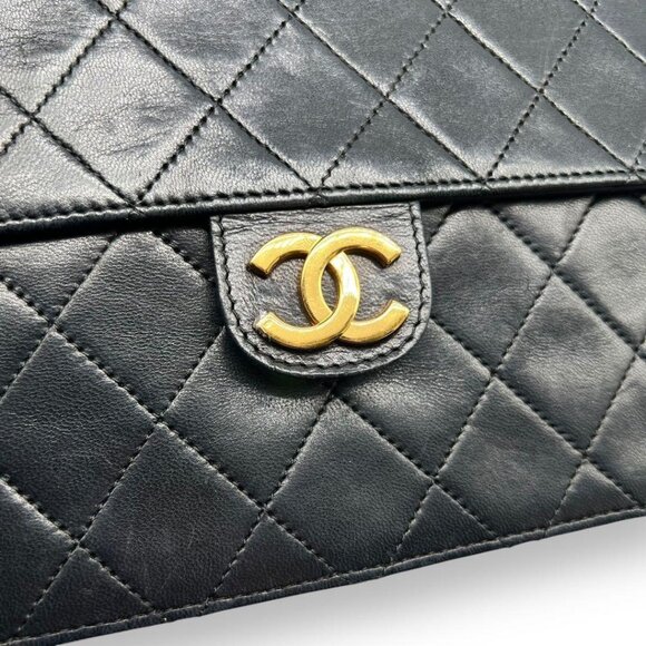 Authentic CHANEL 24K Timeless Classic Vintage Small Single Flap Bag Chain Purse - Picture 11 of 16